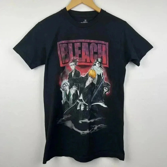 Bleach Anime Graphic T-Shirt - Iconic Characters Design - Picture 1 of 4